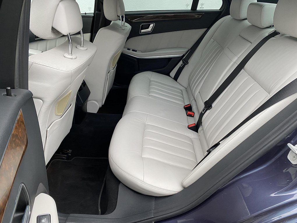 Mercedes-Benz Třída E 2.2CDi  4Mat