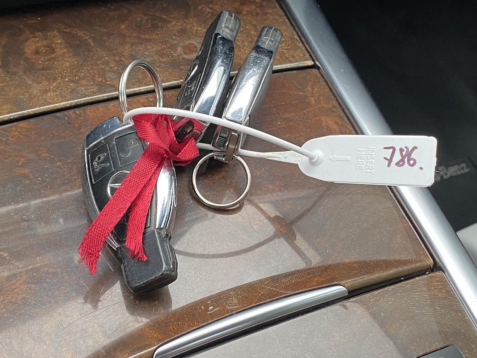 Mercedes-Benz Třída E 2.2CDi  4Mat