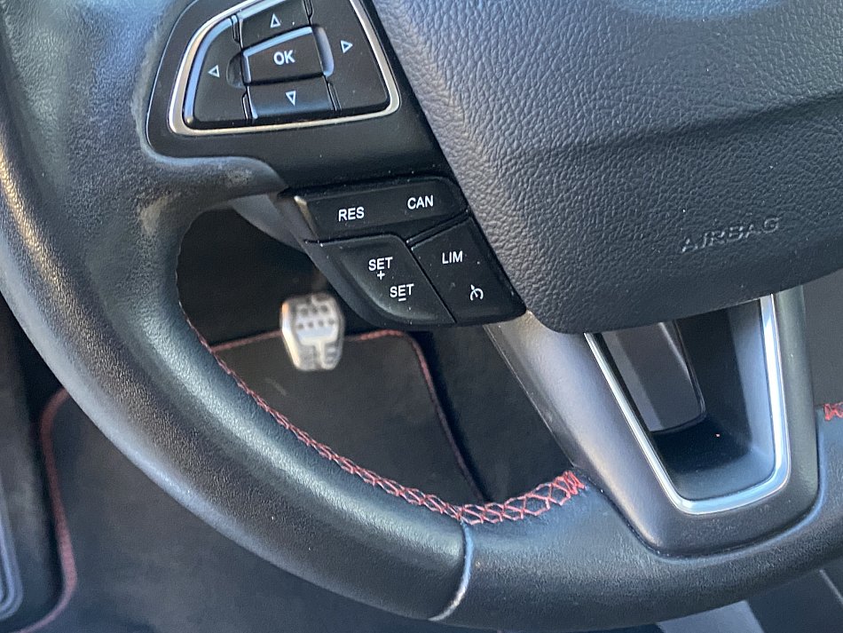 Ford Kuga 1.5 EB ST-Line