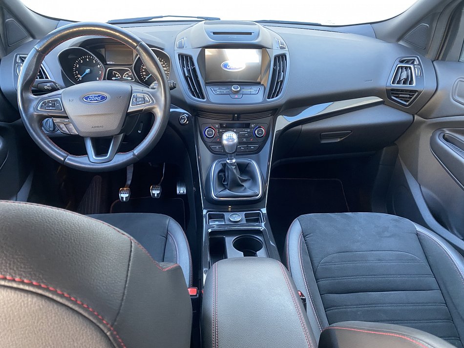 Ford Kuga 1.5 EB ST-Line