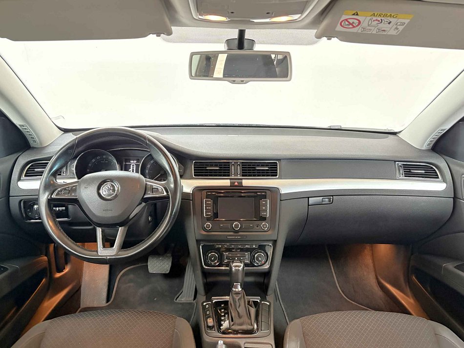 Škoda Superb II 2.0 TDi 