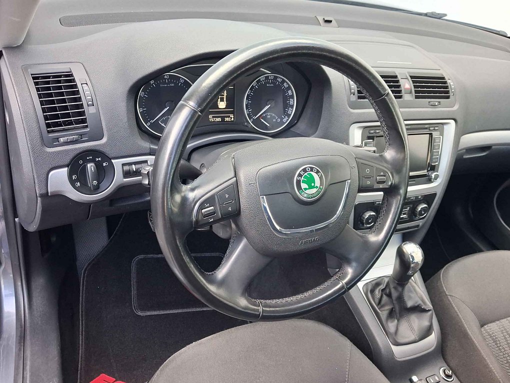 Škoda Octavia II 1.4 TSi Elegance