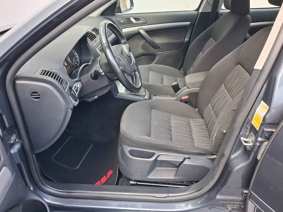 Škoda Octavia II 1.4 TSi Elegance