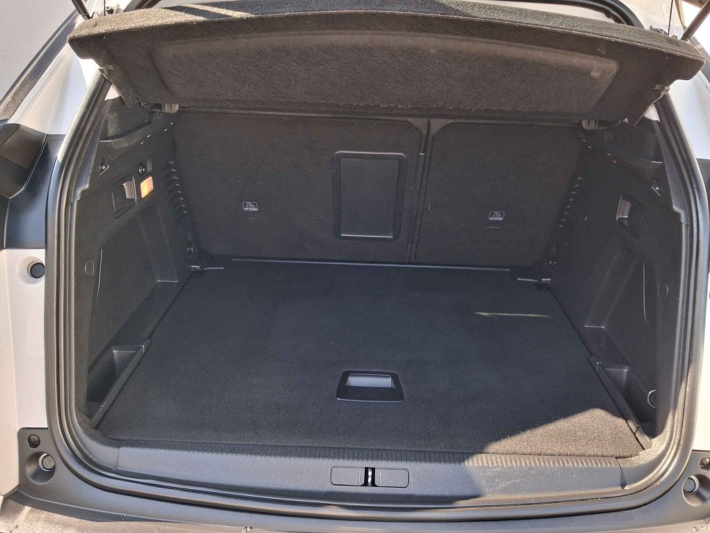 Peugeot 3008 1.2PT Allure