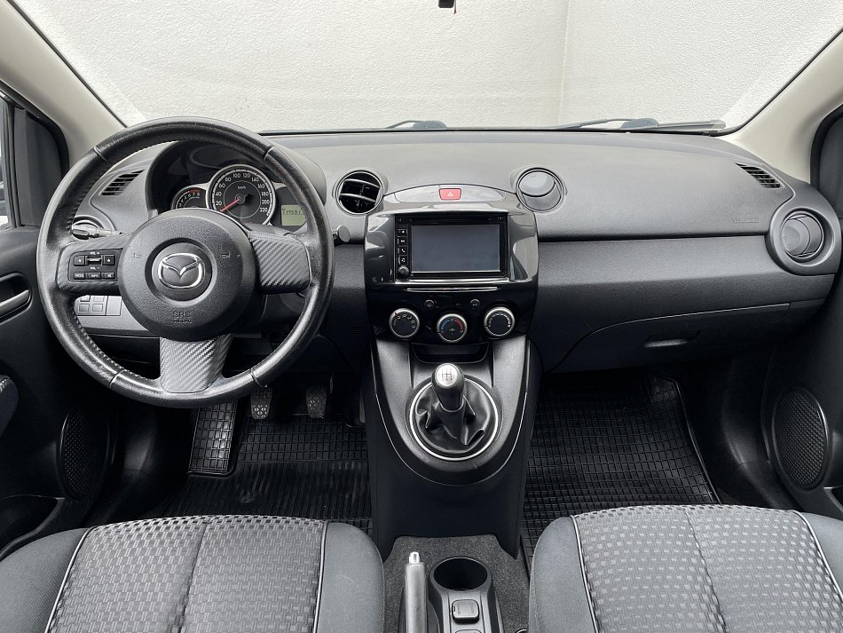 Mazda 2 1.3 VVT 