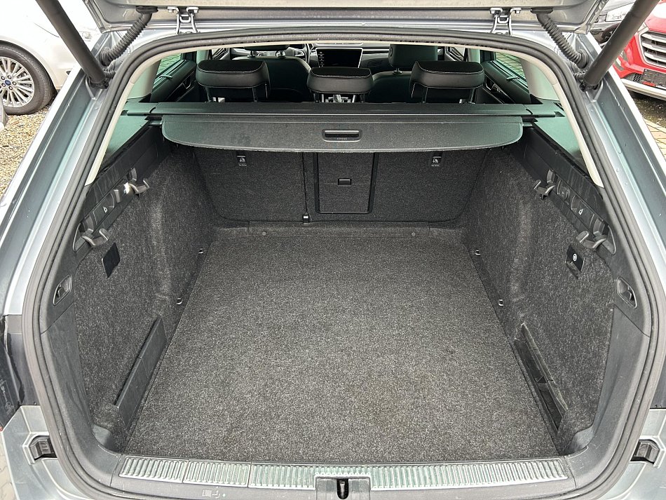 Škoda Superb III 2.0 TDi L&K