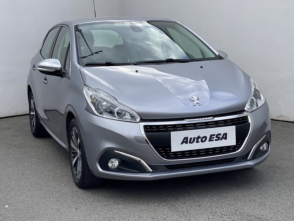 Peugeot 208 1.2PT Allure