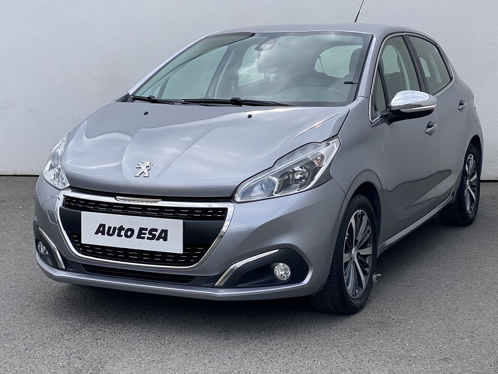 Peugeot 208 1.2PT Allure