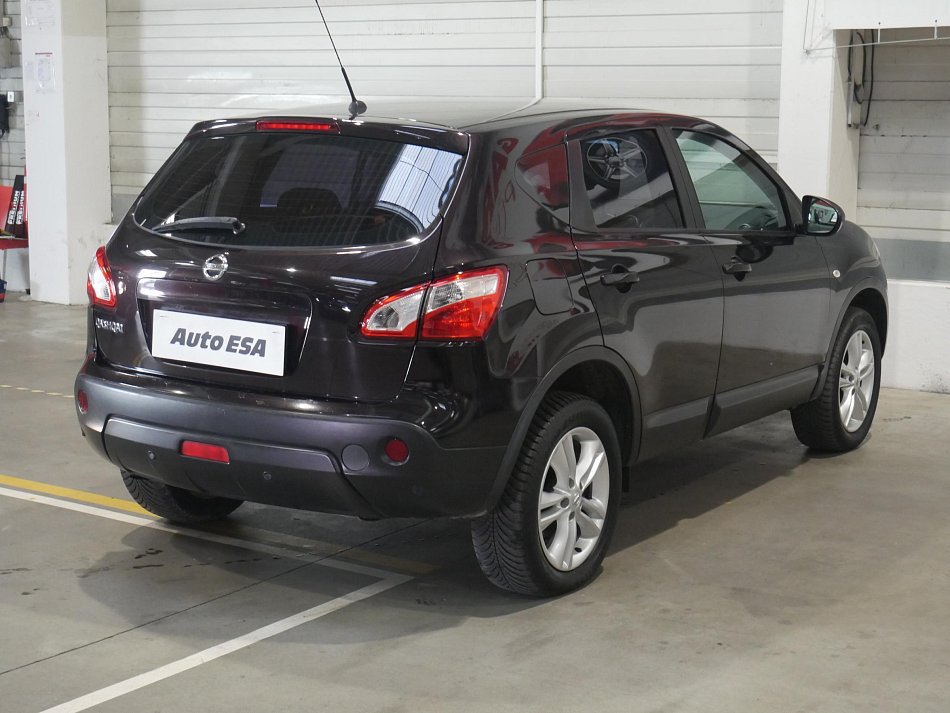 Nissan Qashqai 2.0i Acenta