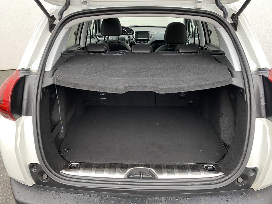 Peugeot 2008 1.2PT Allure