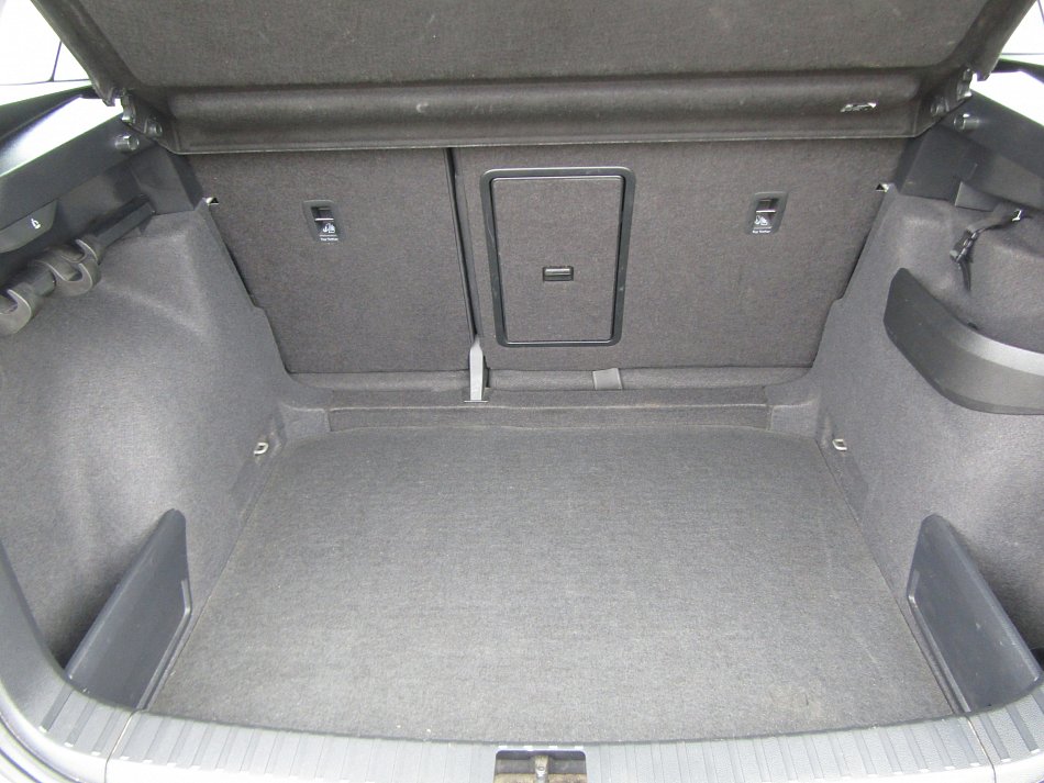 Škoda Karoq 1.0 TSi 