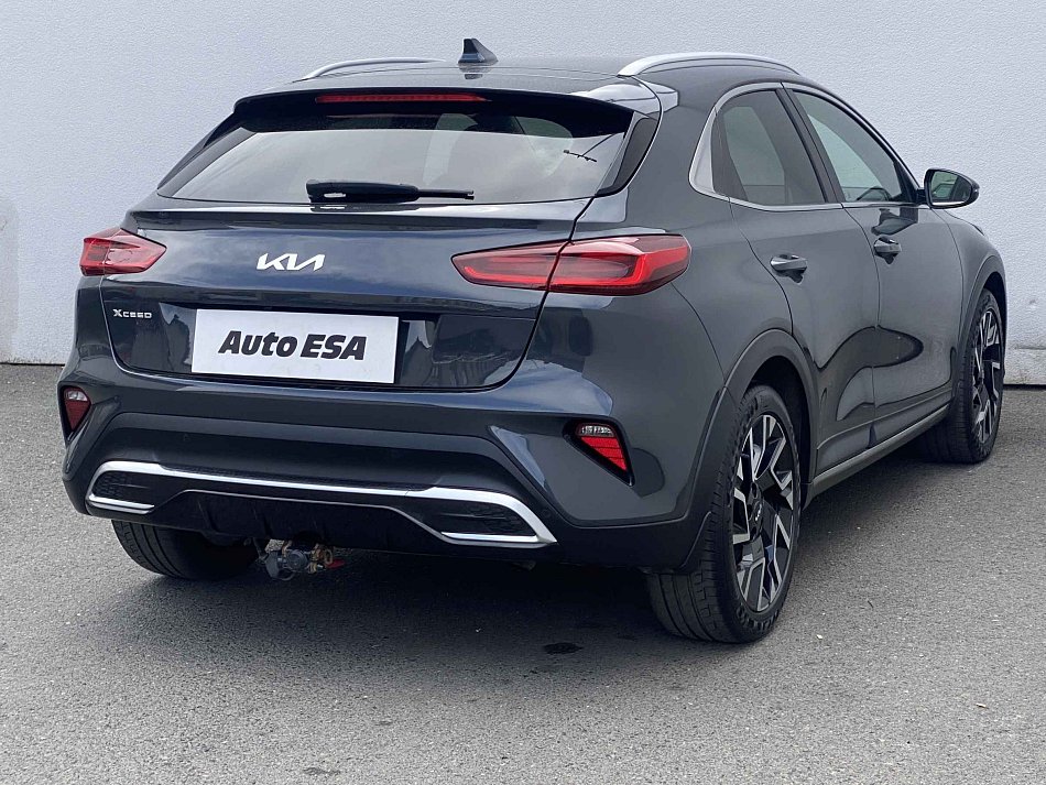 Kia XCeed 1.5 T-GDi TOP