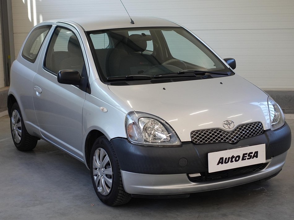 Toyota Yaris 1.0i 