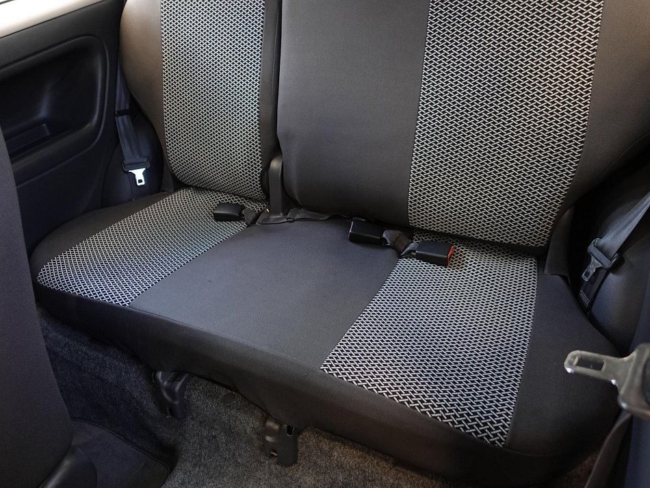 Toyota Yaris 1.0i 
