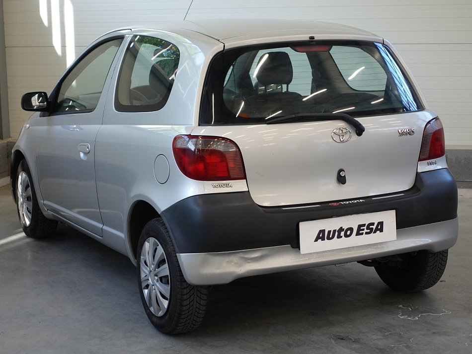 Toyota Yaris 1.0i 