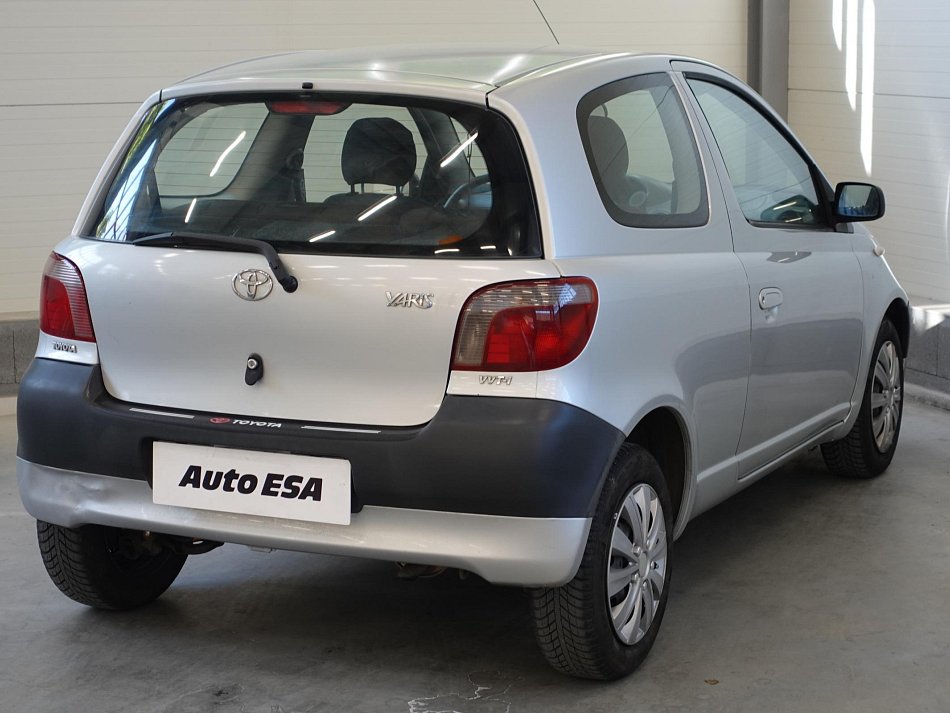 Toyota Yaris 1.0i 