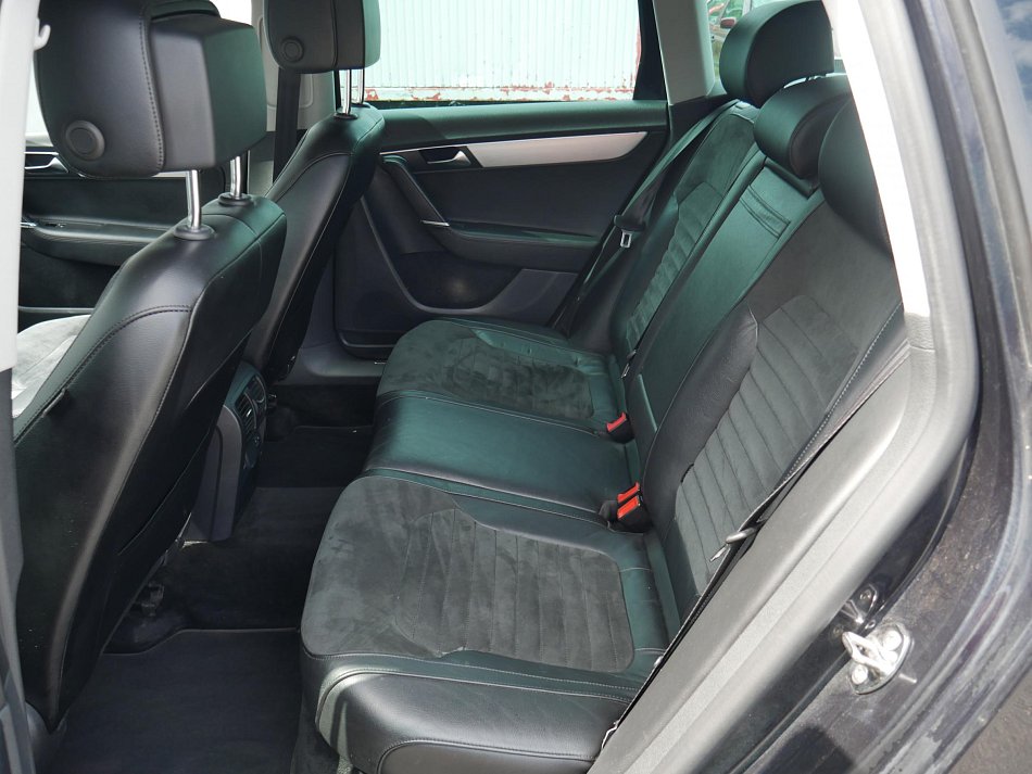 Volkswagen Passat 2.0 TDi 