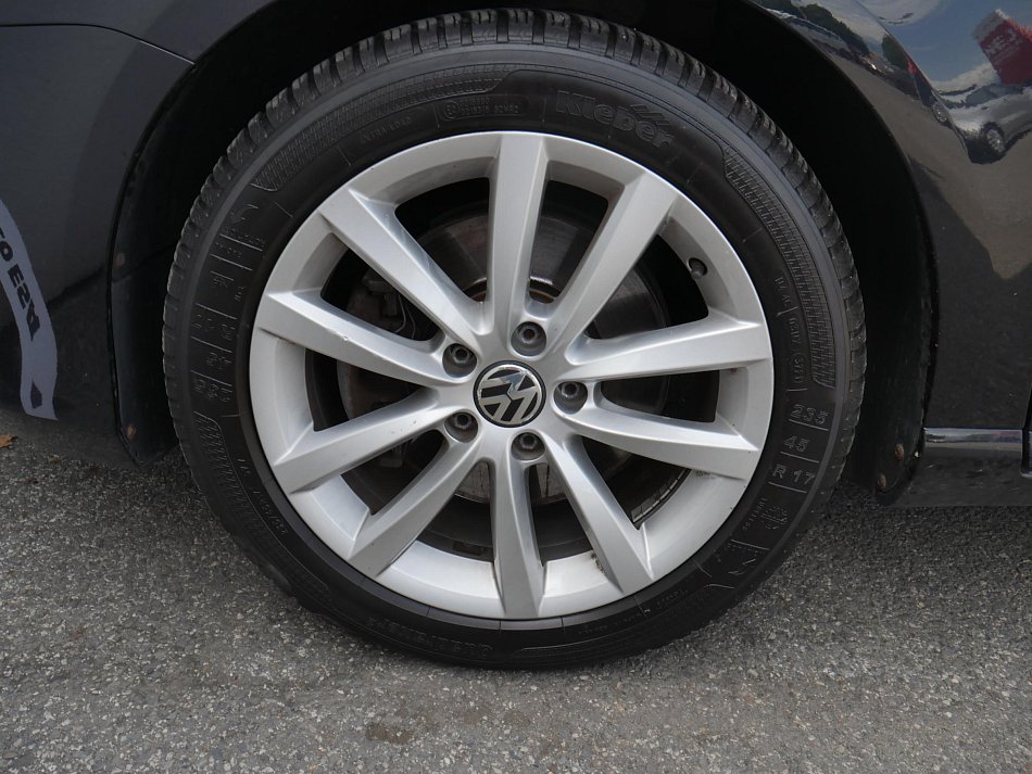 Volkswagen Passat 2.0 TDi 