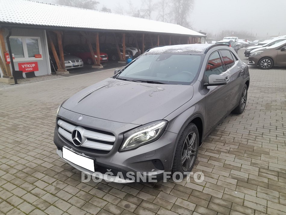 Mercedes-Benz GLA 2.2 