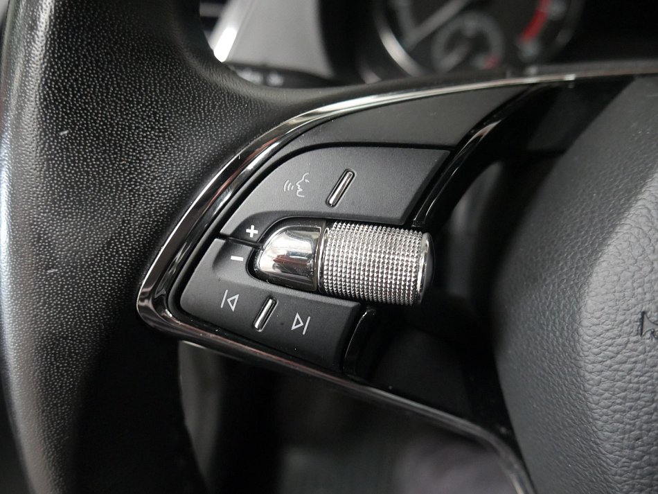 Škoda Fabia III 1.0 TSi Ambition