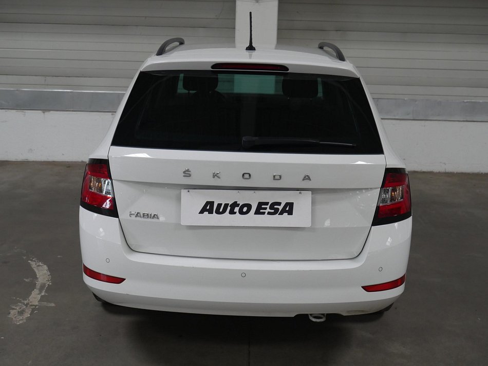 Škoda Fabia III 1.0 TSi Ambition
