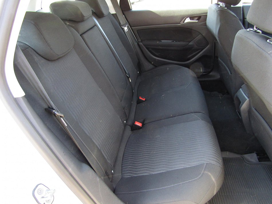 Peugeot 308 1.6 HDi 