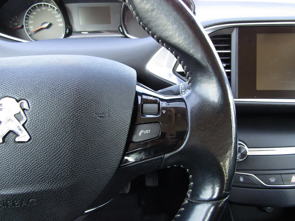 Peugeot 308 1.6 HDi 