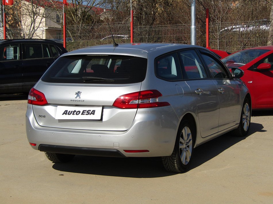 Peugeot 308 1.6 HDi 