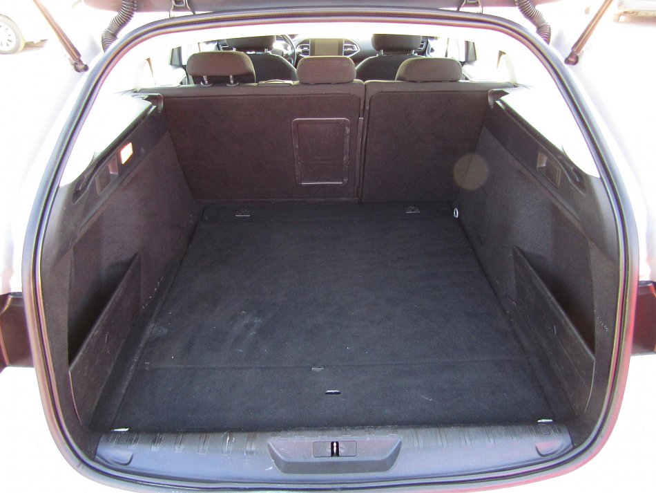 Peugeot 308 1.6 HDi 
