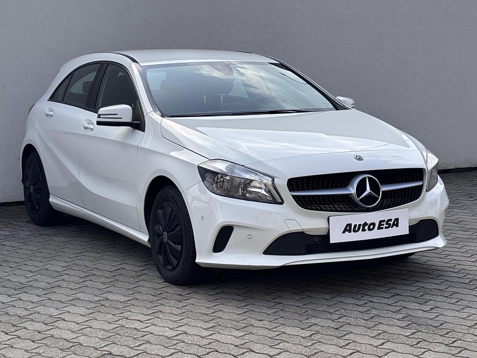 Mercedes-Benz Třída A 1.6i 