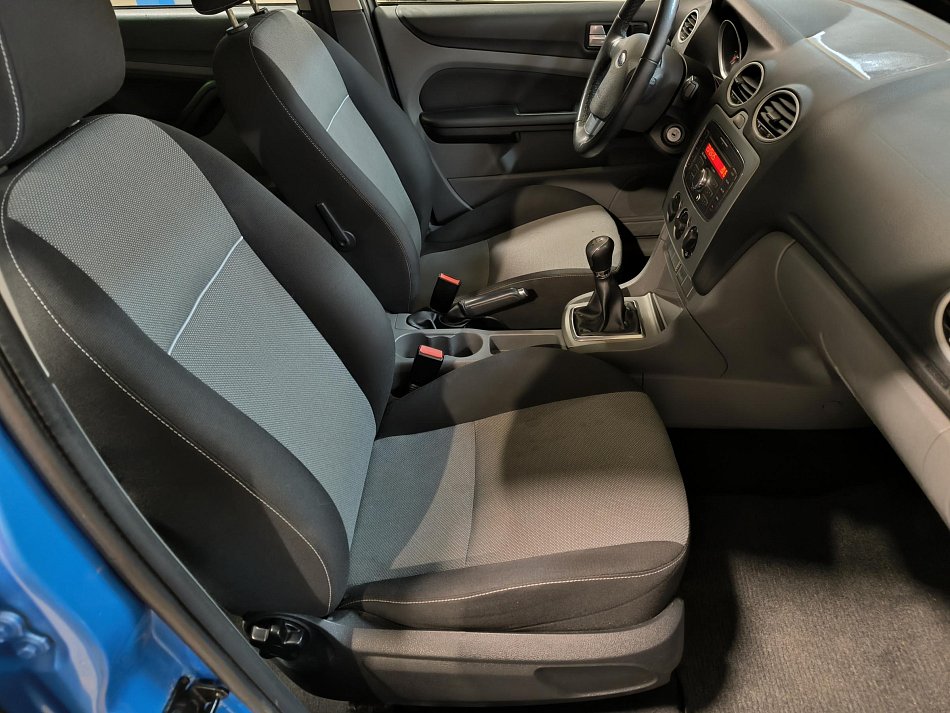Ford Focus 1.4 16V 