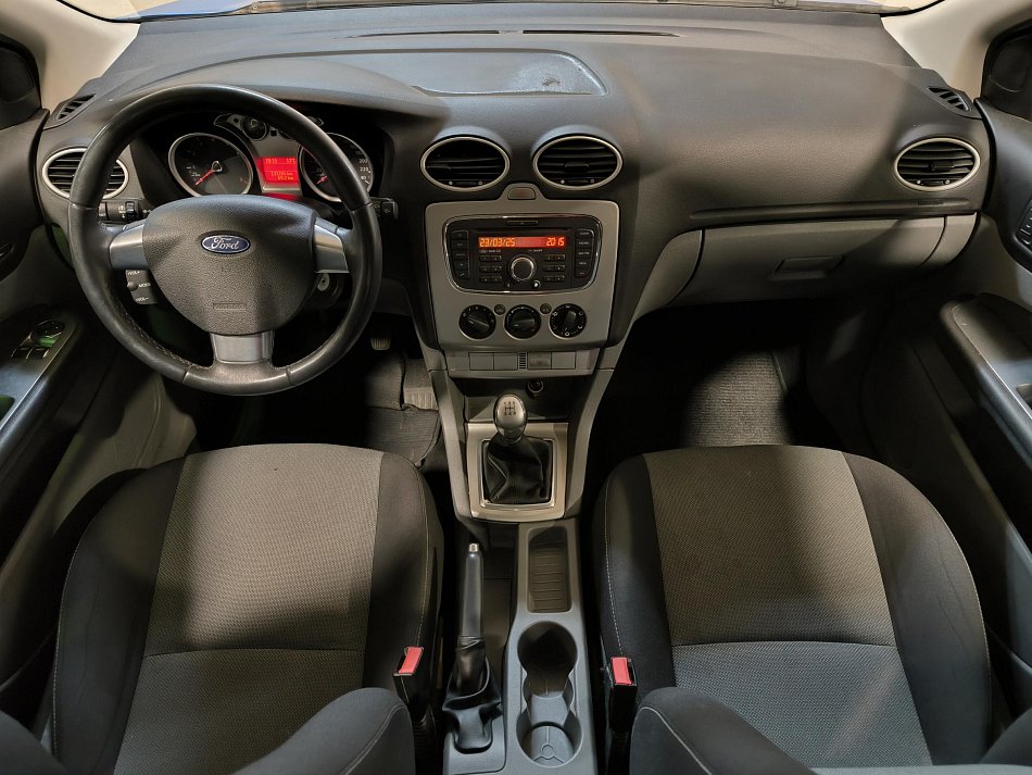 Ford Focus 1.4 16V 