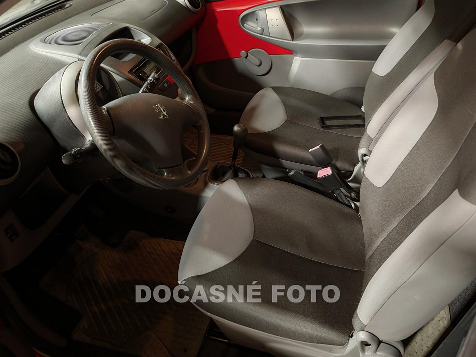 Peugeot 107 1.0 