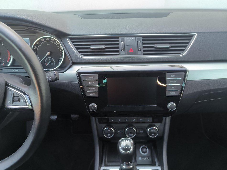 Škoda Superb III 1.4 TSi Ambition
