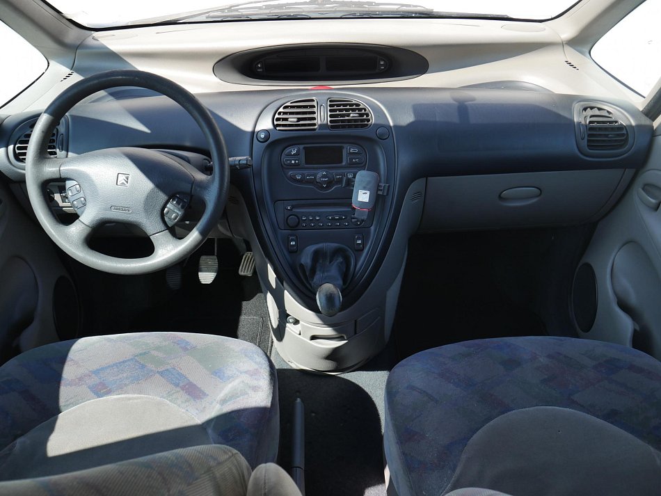 Citroën Xsara Picasso 1.8i 