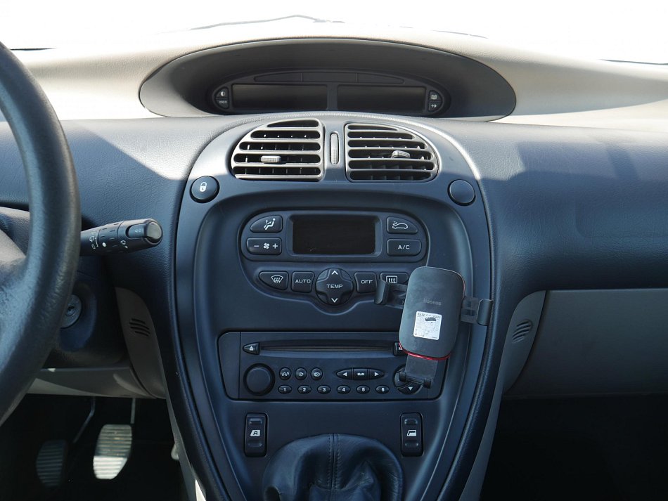 Citroën Xsara Picasso 1.8i 