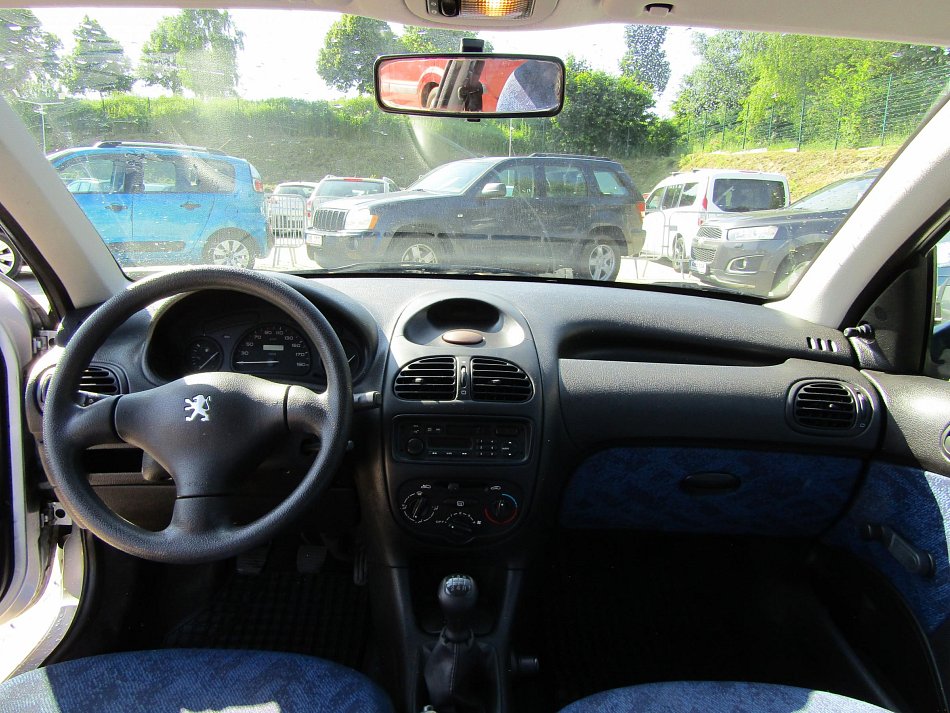 Peugeot 206 1.2i 
