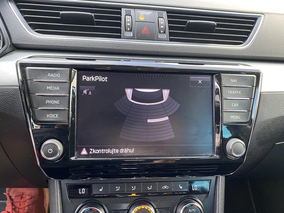 Škoda Superb III 2.0 TDi Ambition