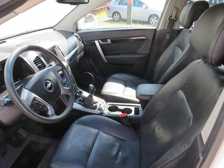 Chevrolet Captiva 2.2 VCDi  4x4, 7míst