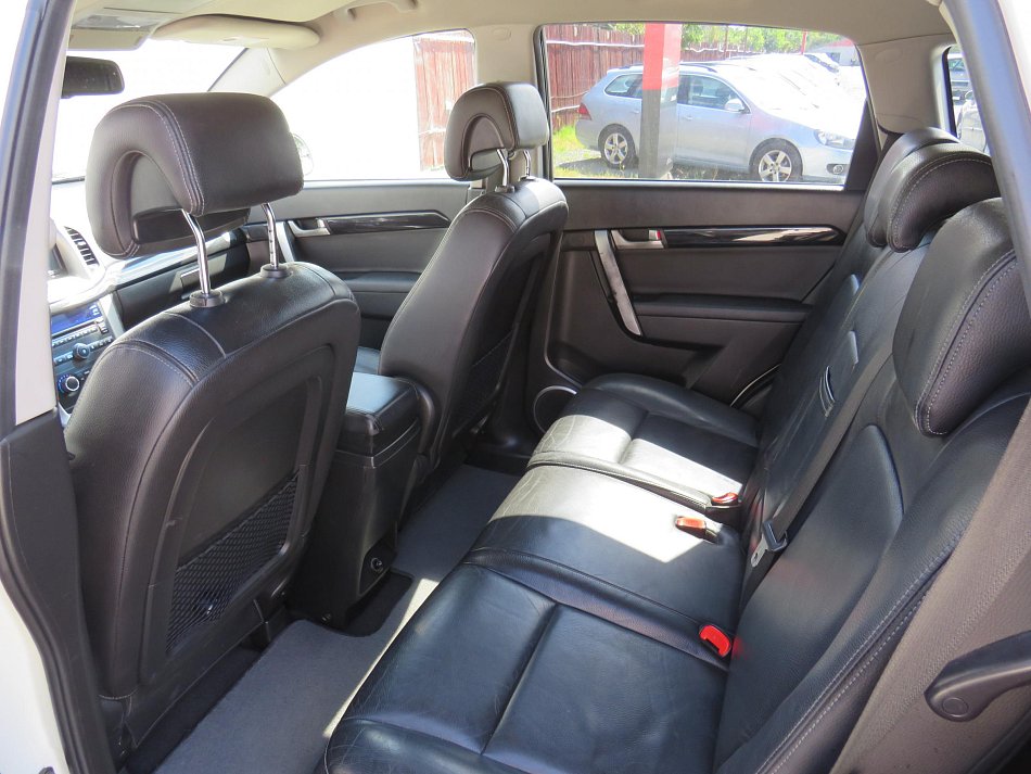 Chevrolet Captiva 2.2 VCDi  4x4, 7míst