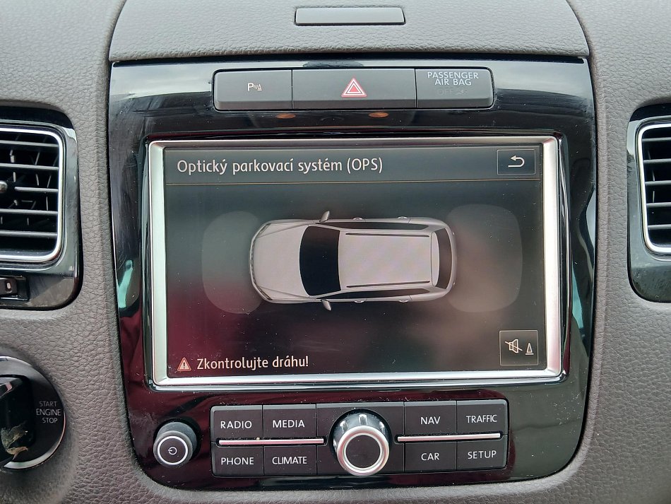 Volkswagen Touareg 3.0 TDi  4x4