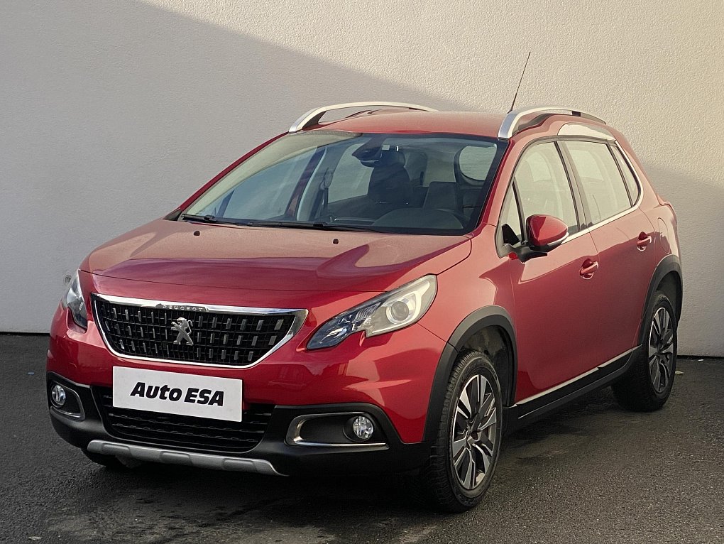 Peugeot 2008 1.2PT Allure