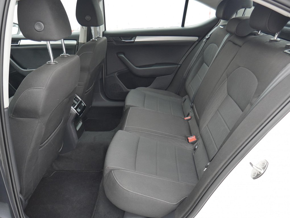 Škoda Superb III 2.0 TDi Ambition