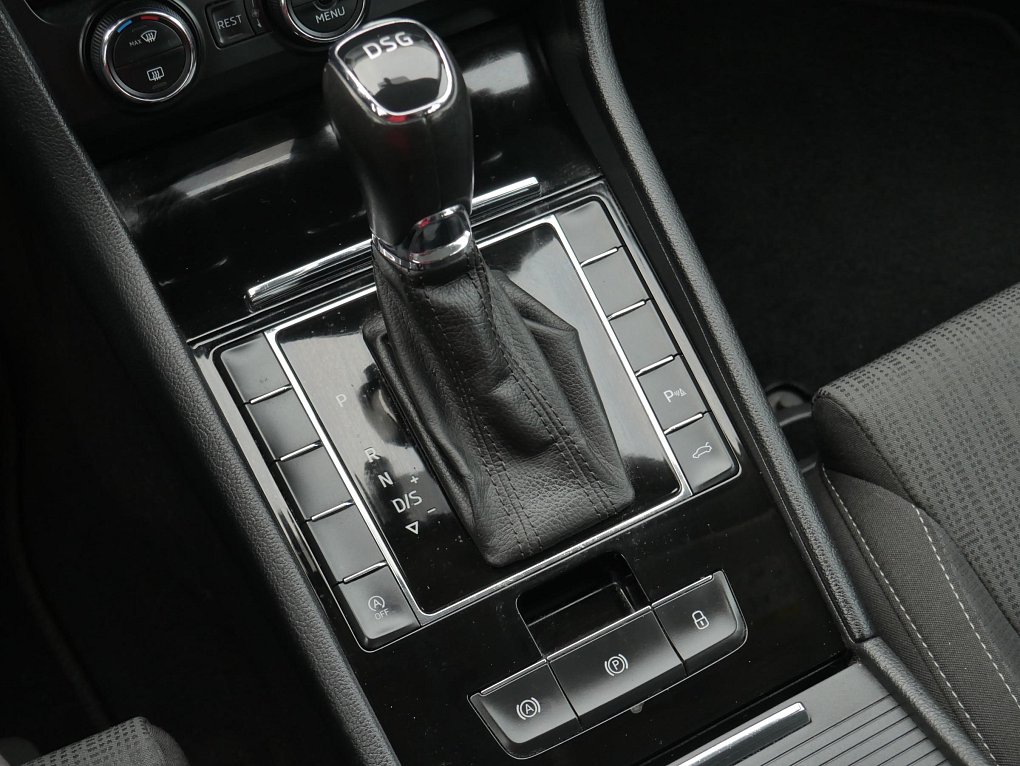 Škoda Superb III 2.0 TDi Ambition