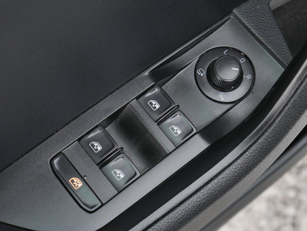 Škoda Superb III 2.0 TDi Ambition