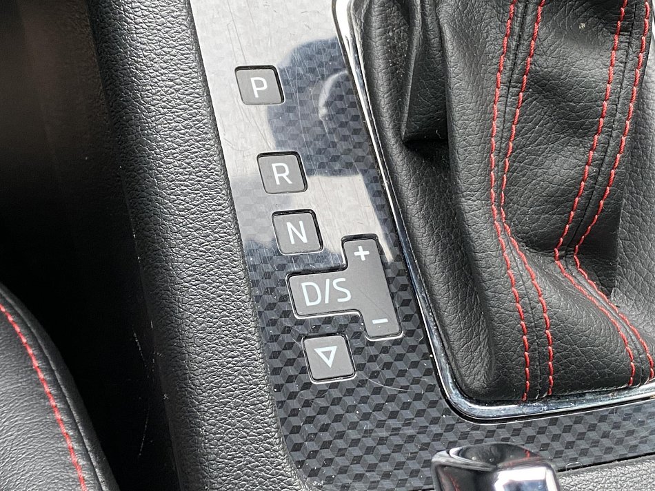 Škoda Octavia III 2.0 TDi RS Challange