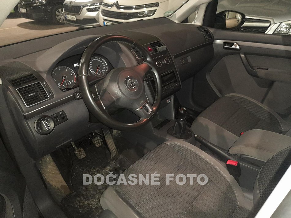 Volkswagen Touran 1.6 tdi 