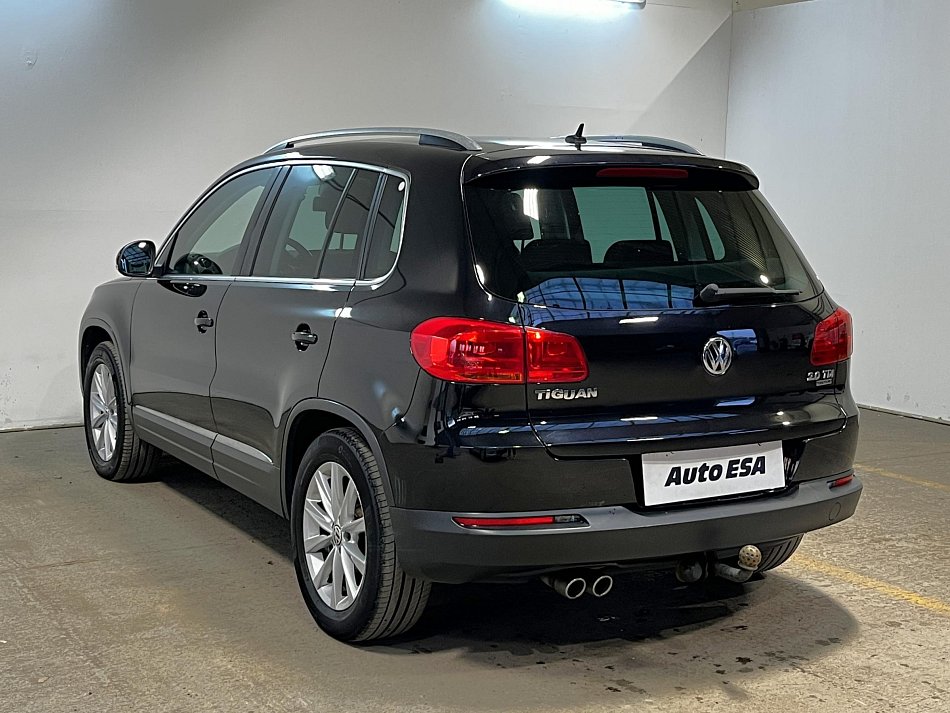 Volkswagen Tiguan 2.0TSI  4x4