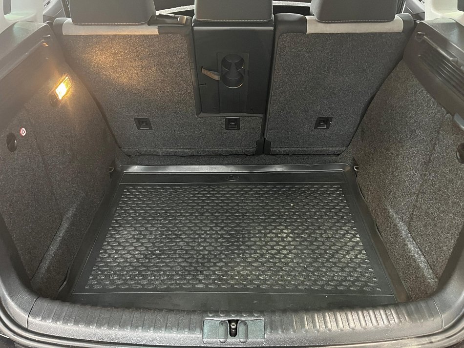 Volkswagen Tiguan 2.0TSI  4x4