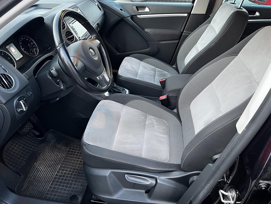 Volkswagen Tiguan 2.0TSI  4x4